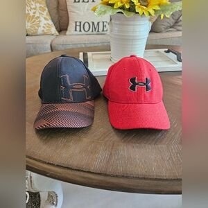 Set Of 2 Youth Under Armour Hats XS/S